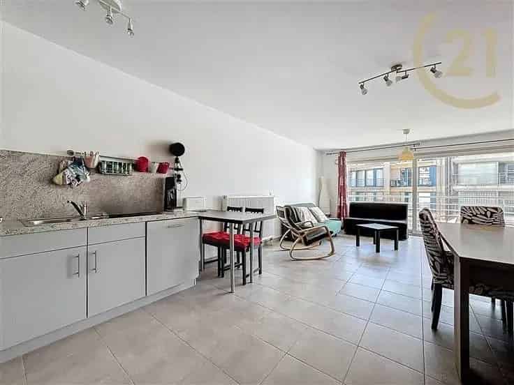 Appartement te Koop Koksijde Strand Nabij
