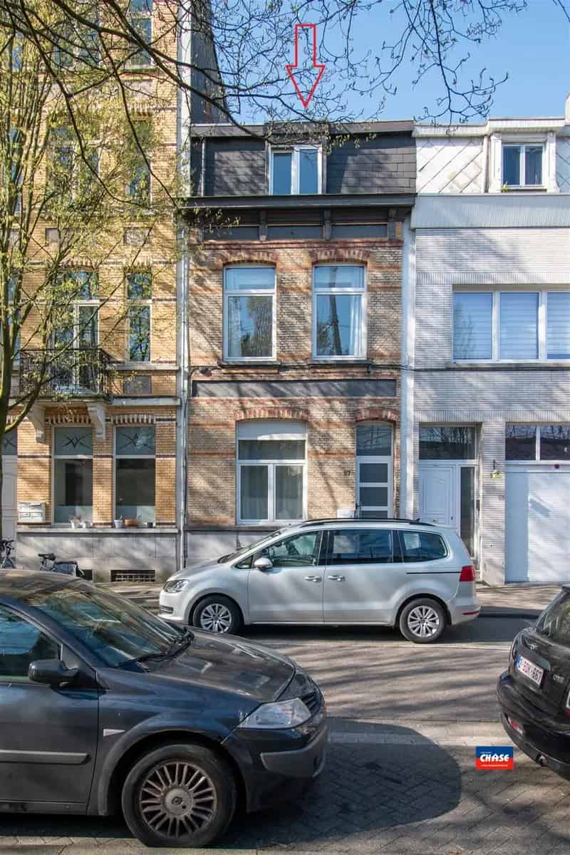 Herenhuis Borgerhout 4 slaapkamers 2 badkamers EPC 258