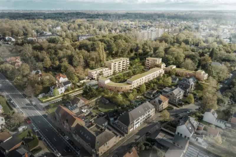 Ruim 3 Slaapkamer Appartement te Huur Sint Amandsberg