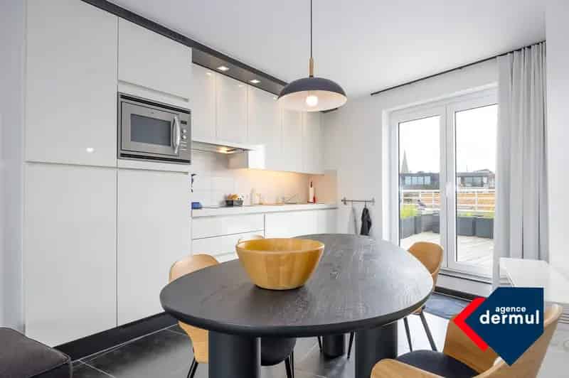 Te Koop: 1 Slaapkamer Dakappartement Oostende Zeezicht