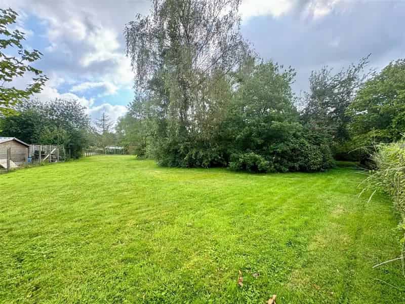 Huis te koop Neeroeteren 28a 30ca  Projectmogelijkheid