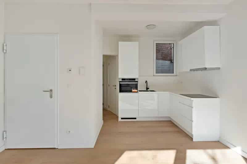 Appartement te Huur Antwerpen - Instapklaar & Gerenoveerd