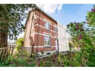 Huis te Koop Hannuit 2 Slaapkamers Renovatieproject