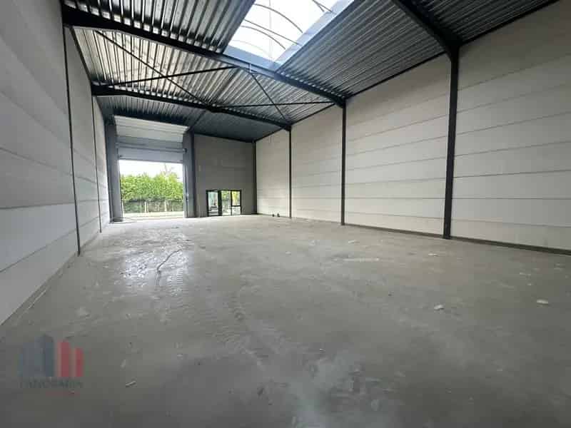 Nieuwbouw KMO Unit 236m² te Koop nabij A19 Moorslede