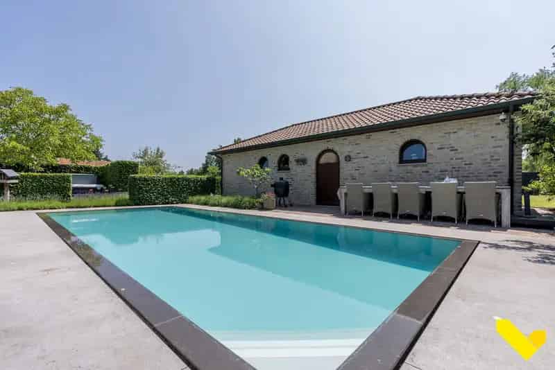 Uitzonderlijke Spaanse Villa Met Zwembad Te Koop