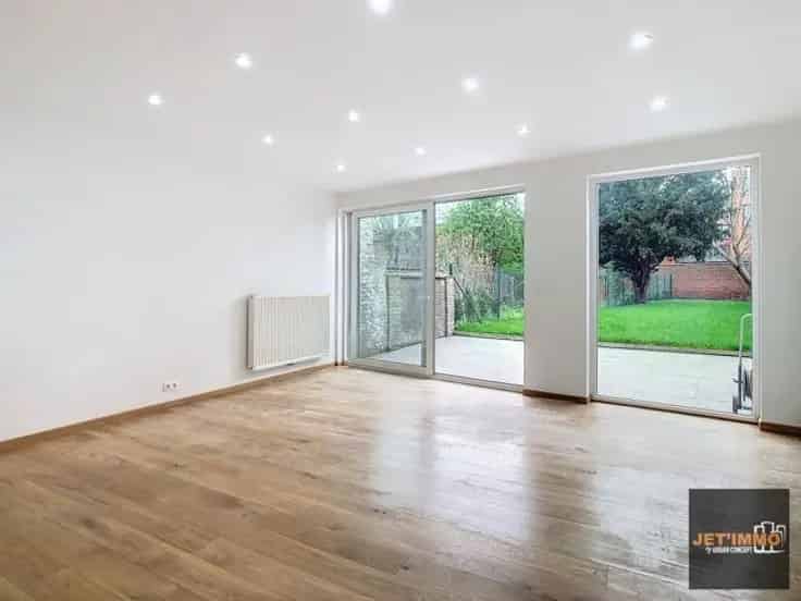 Huis Te Koop 4 Slaapkamers Tuin Terras Grote Kelder