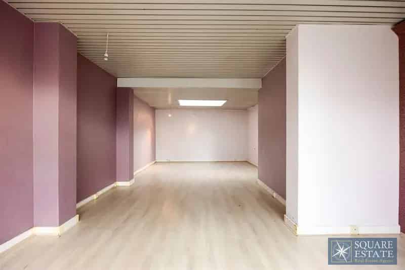 Kantoorgebouw Volledig Aanbod