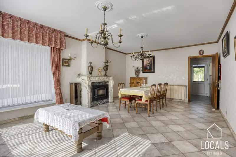 Huis te koop Denderhoutem 3 slaapkamers garage tuin