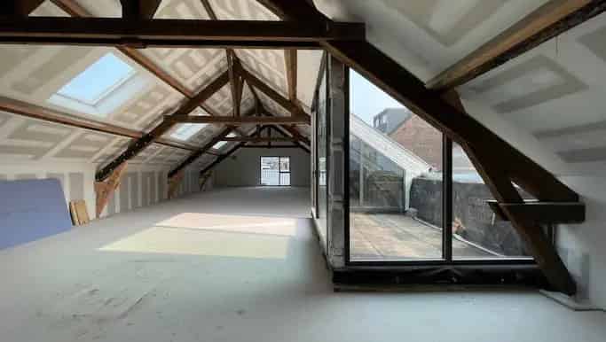 Kantoor te Koop Brussel Meymo renovatieproject Tour Taxis