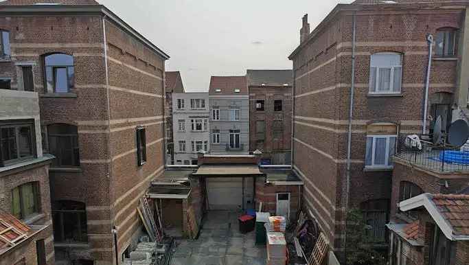 Kantoor te koop in Rue Van Meyel - Van Meyelstraat 47, Brussel - Dewaele