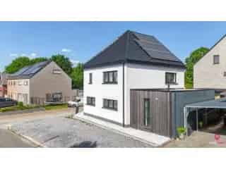 Huis te koop Beringen - Gerenoveerde woning EPC A - 4 slaapkamers