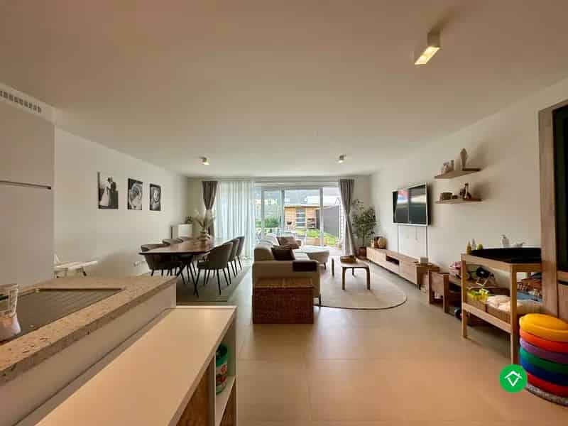 Halfopen Nieuwbouwwoning te Huur Eernegem