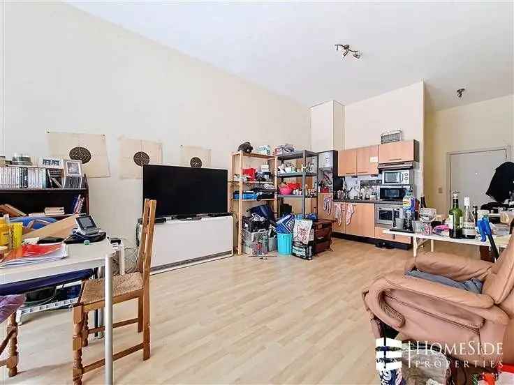 Serviceflat te Koop Uccle 42m²