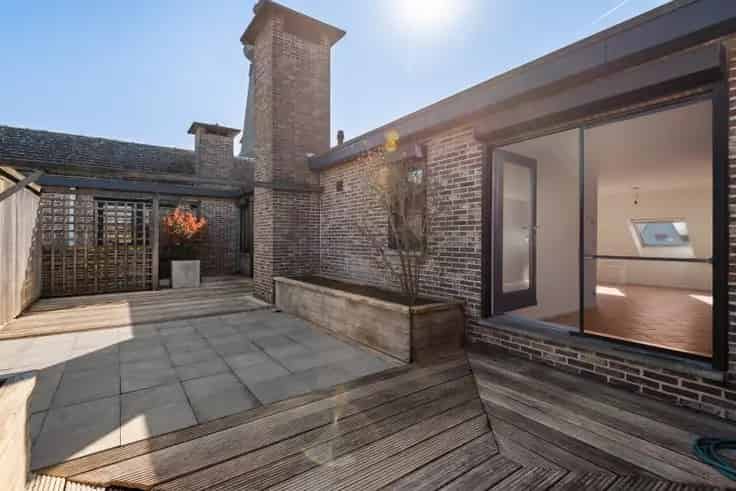 Ruim Dakappartement 2 Slaapkamers Groot Terras Oelegem