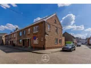 Huis te koop Gent - Instapklare woning met tuin en garage