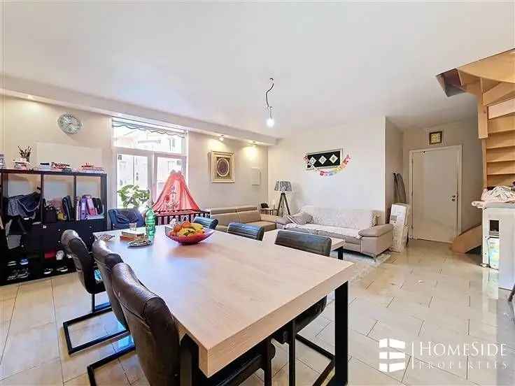 Appartement Te Koop 140m2 Duplex 3 slaapkamers Tuin