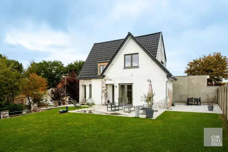 Gerenoveerde gezinswoning 3 slaapkamers