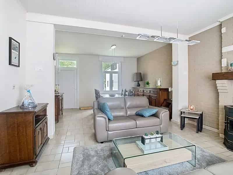 Instapklare woning 3 slaapkamers tuin garage