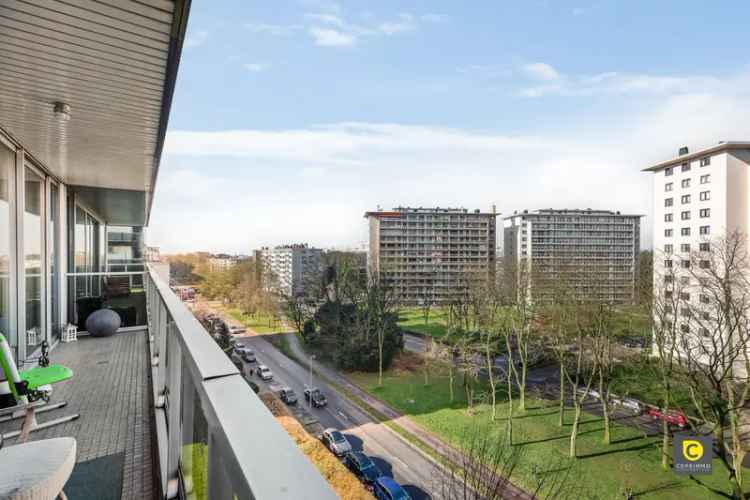 Appartement te koop met 2 slaapkamers en 2 terrassen in Antwerpen