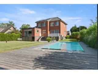 Huis te koop Sint Truiden Ruime gezinswoning zwembad
