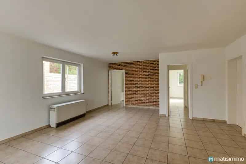 Gelijkvloers Appartement 1 Slaapkamer Garage Riemst