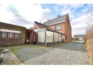 Huis te koop Aalter grote tuin garage renovatieproject