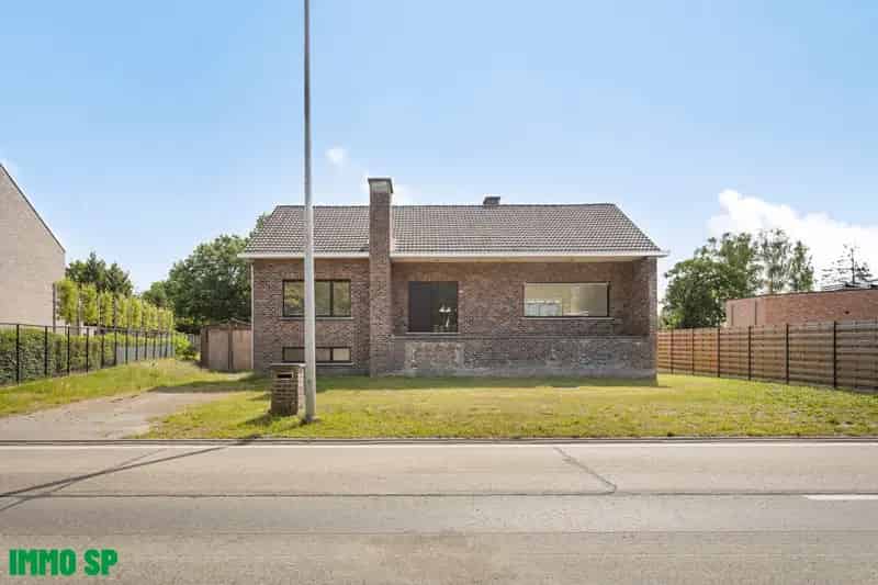 Te renoveren huis Heultje 3 slaapkamers garage