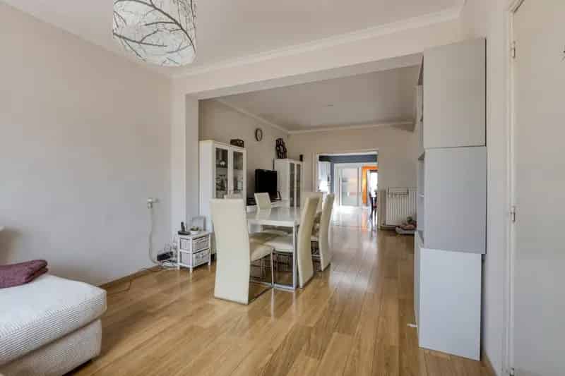 Huis te koop Lanaken 3 slaapkamers nieuw dak ramen deuren