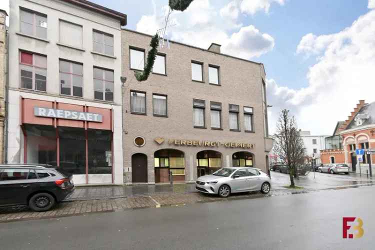 Kantoor te koop in Oudenaarde met ideale uitvalsbasis voor uw zaak