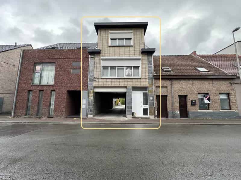 Bel-etagewoning te huur met tuin en garage