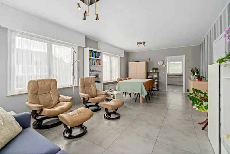Gelijkvloerse woning te huur - 3 slaapkamers - tuin - garage