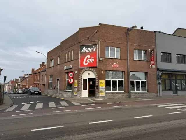 Café met Woonst: Volledig Aanbod