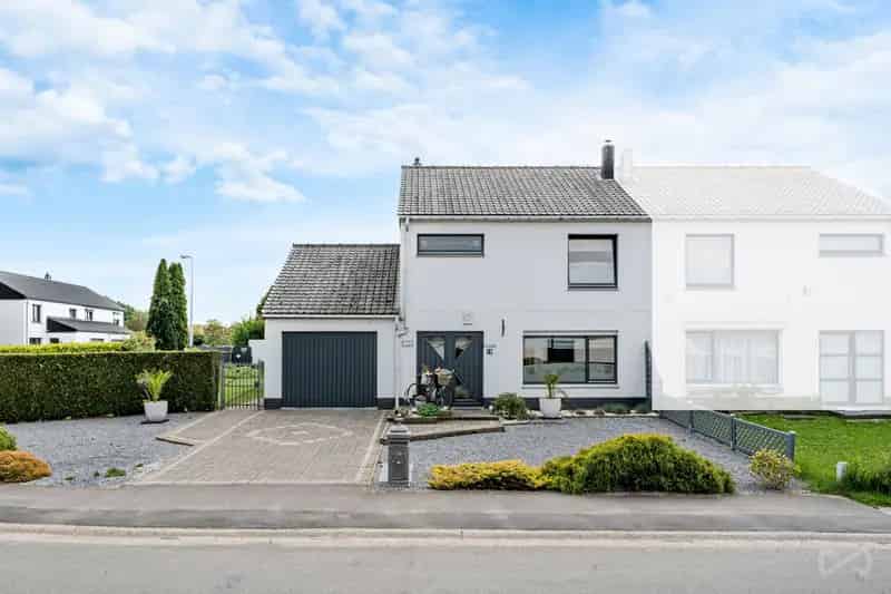 Huis te koop Visé: 3 slaapkamers, tuin, garage, zonnepanelen