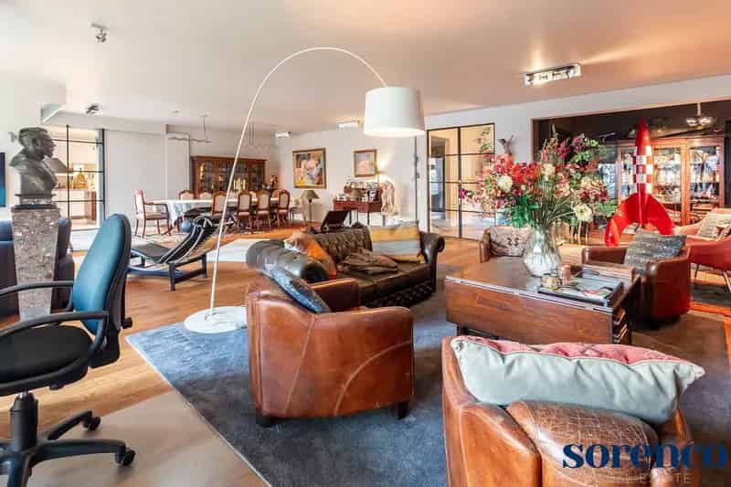 Luxe Villa-Appartement met Wellness en Stadstuin te Koop