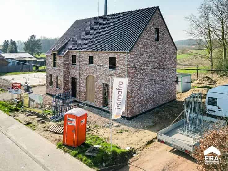 Huis Te Koop Kortenaken - Energiezuinige Halfopen Bebouwing