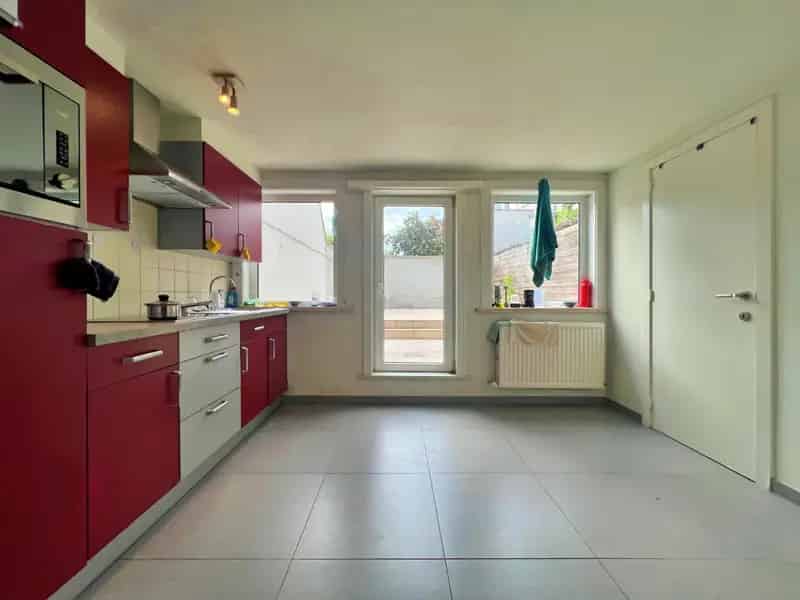Kelderappartement Gent: Lichtrijk & Centraal