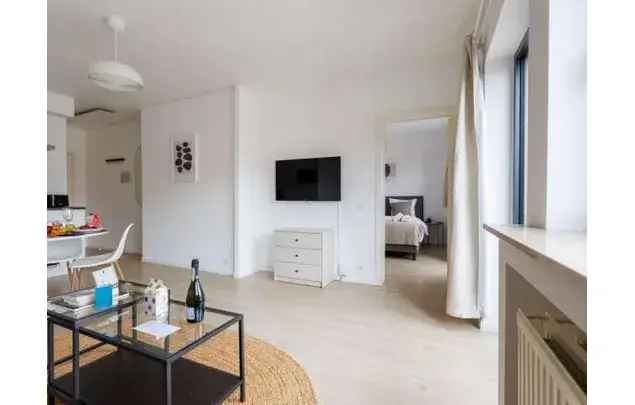 Huur 1 slaapkamer appartement van 61 m² in Brussels