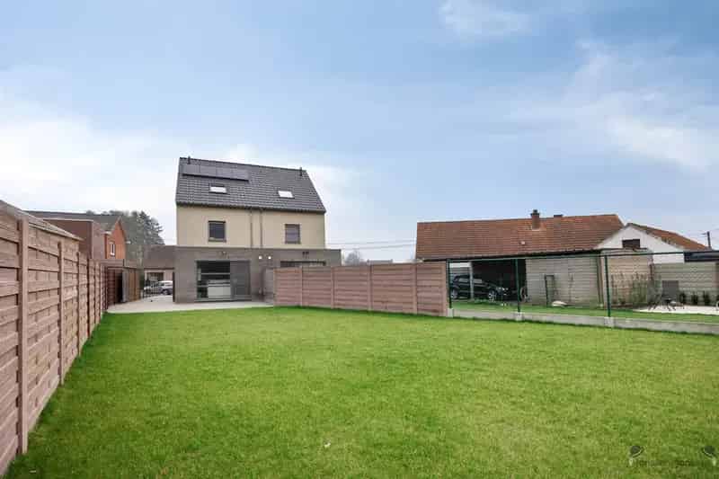 Ruime Energiezuinige Woning te Koop in Spalbeek