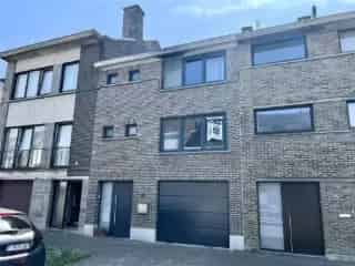 Huis te koop Ronse - Instapklare Bel-Etage met Tuin