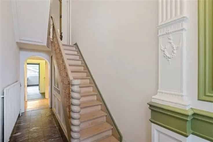 Herenhuis te koop met stadstuin en 6 slaapkamers