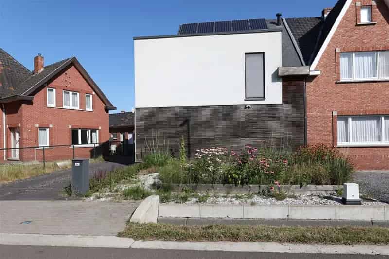 Moderne gezinswoning 3 slaapkamers groene omgeving