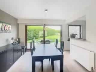 Huis te huur Sint Stevens Woluwe 4 slaapkamers tuin garage