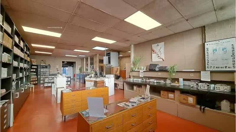 Handelspand te Huur Sint-Andries 376m²