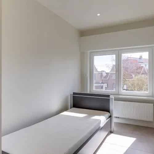 Gerenoveerd 2 Slaapkamers Appartement