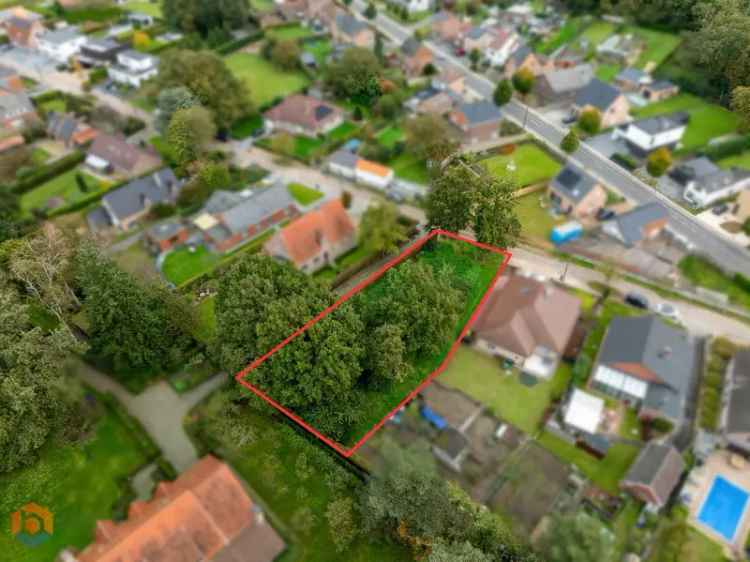 Bouwgrond open bebouwing in ideale locatie met een perceel van 969 m²