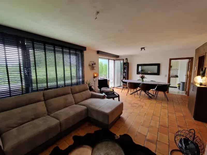 Appartement te huur Lebbeke 2 slaapkamers terras