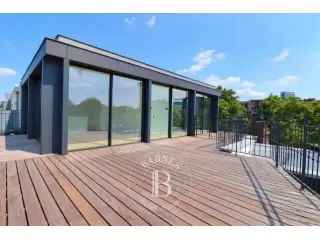 Penthouse te Huur Sint-Gillis - 2 slaapkamers - Dakterras - Garage