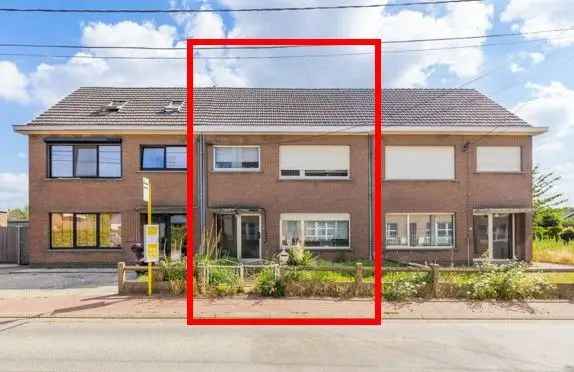 Te renoveren woning met tuin en garage op een perceel van 6are 39ca