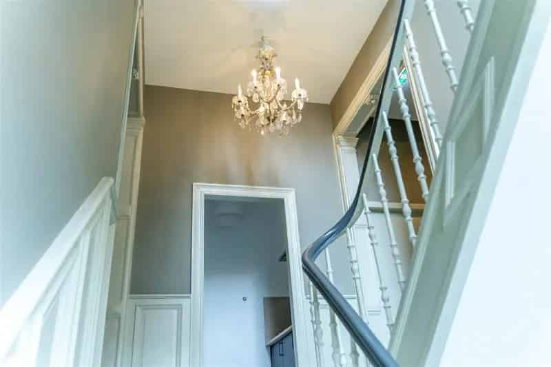 Opbrengsteigendom 15 Kamers 8 Rendement Luxe Investering