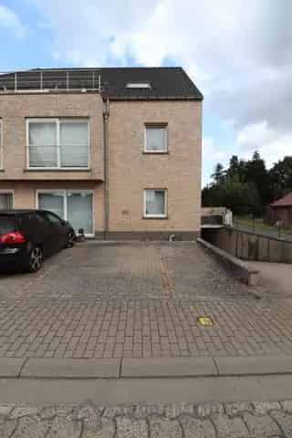 Bovengrondse Autostaanplaats te Koop Herzele